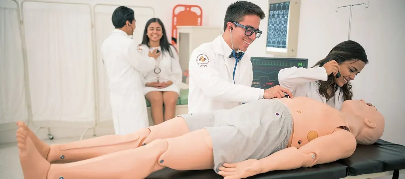 Licenciatura en Médico Cirujano