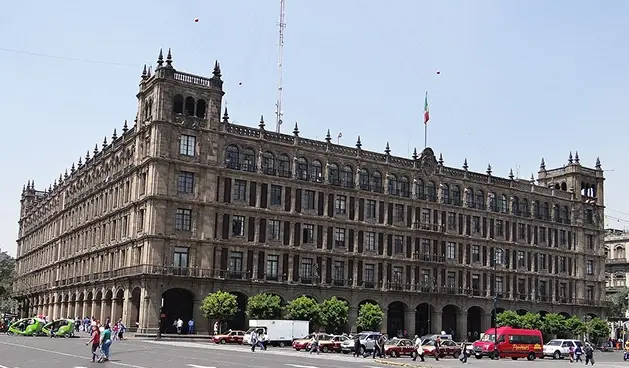 Edificio de gobierno de la Ciudad de México.