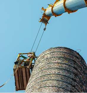 Hombre en construcción.