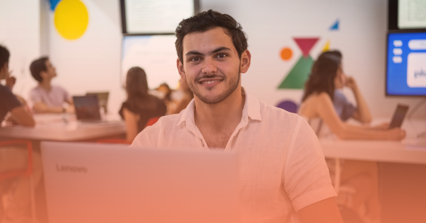 <span id="hs_cos_wrapper_name" class="hs_cos_wrapper hs_cos_wrapper_meta_field hs_cos_wrapper_type_text" style="" data-hs-cos-general-type="meta_field" data-hs-cos-type="text" >Diferencias entre psicología clínica, educativa y organizacional</span>